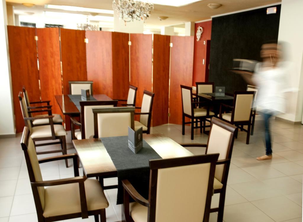 Hotel Pappas Kiáton Esterno foto