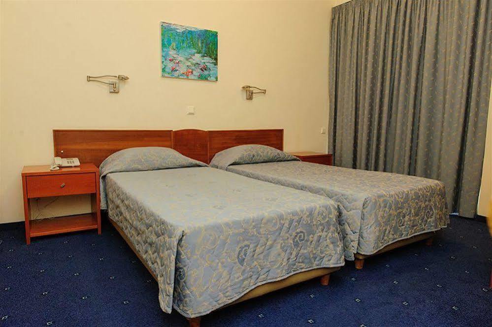 Hotel Pappas Kiáton Esterno foto